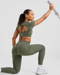 Adapt Seamless Crop Top
