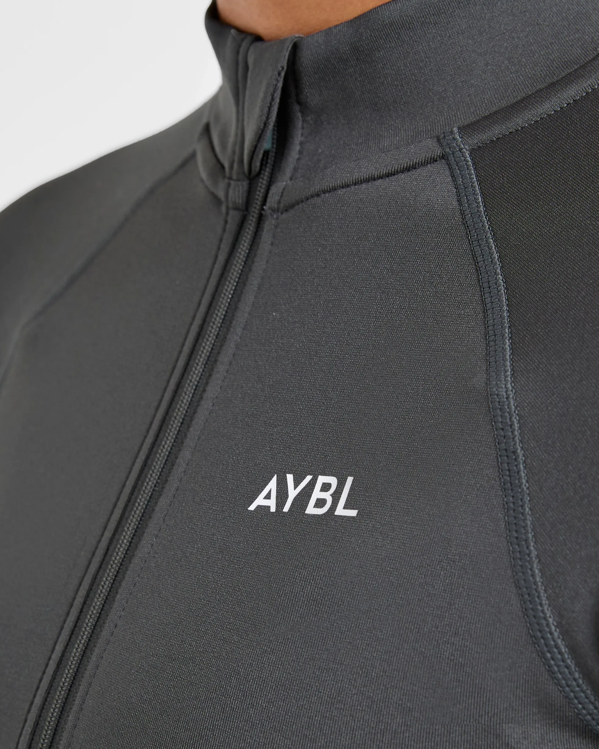 Adapt Seamless Jacket