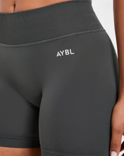 Adapt Seamless Shorts | 4.5