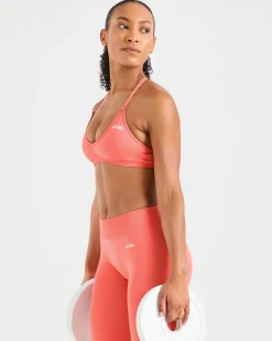Adapt Seamless Strappy Sports Bra