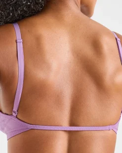 Adapt Seamless Strappy Sports Bra