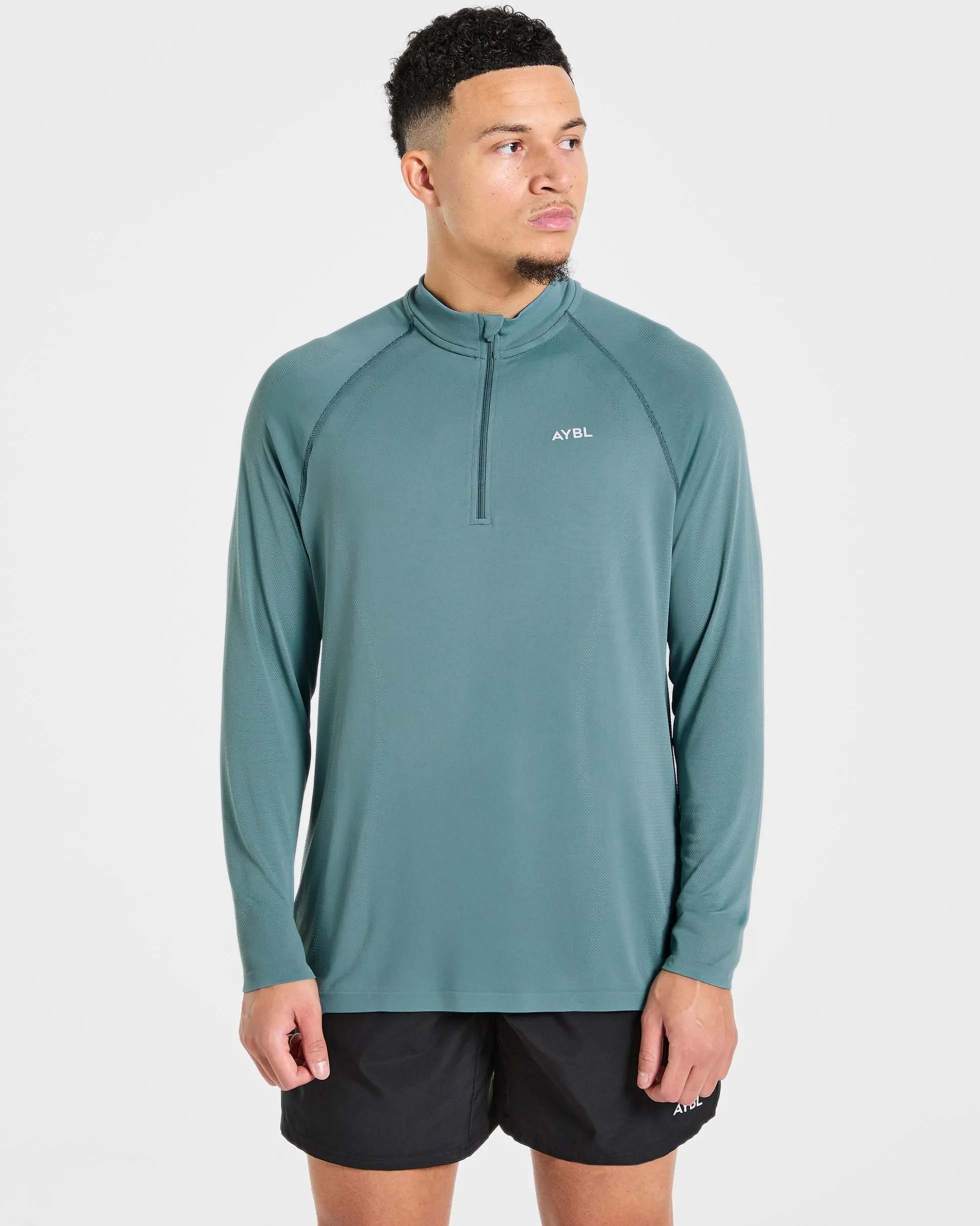 Attain Seamless 1/2 Zip Pullover