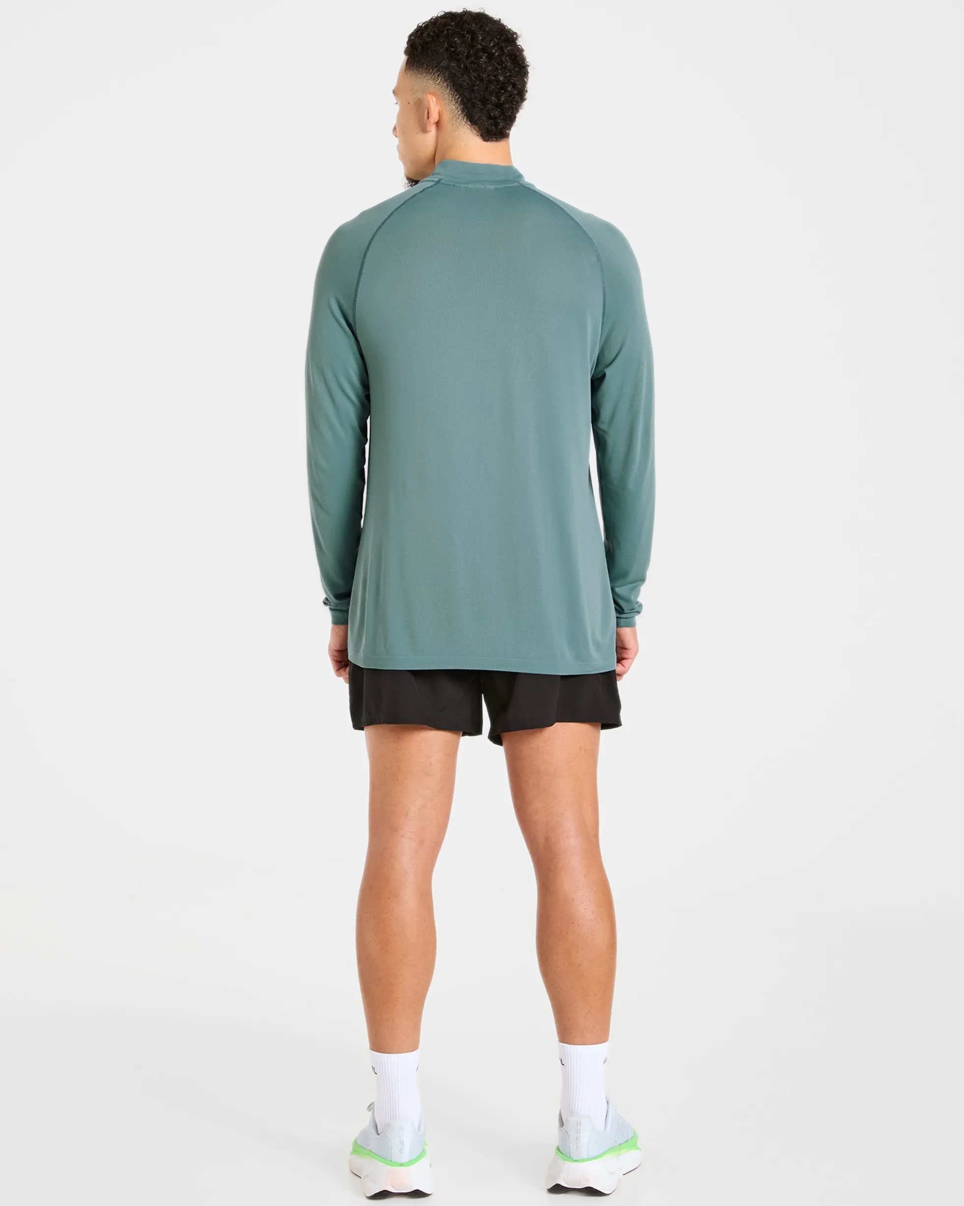 Attain Seamless 1/2 Zip Pullover