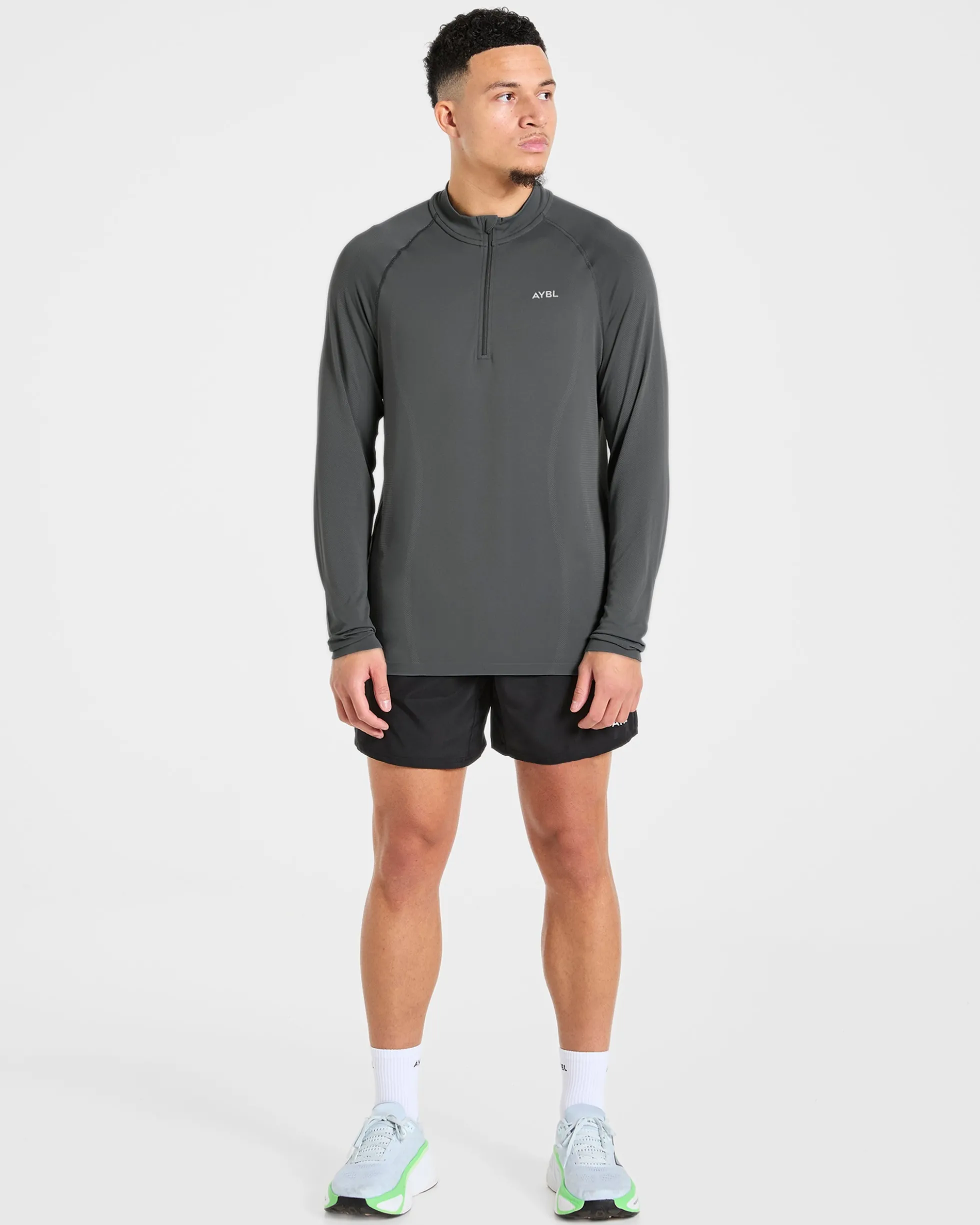 Attain Seamless 1/2 Zip Pullover
