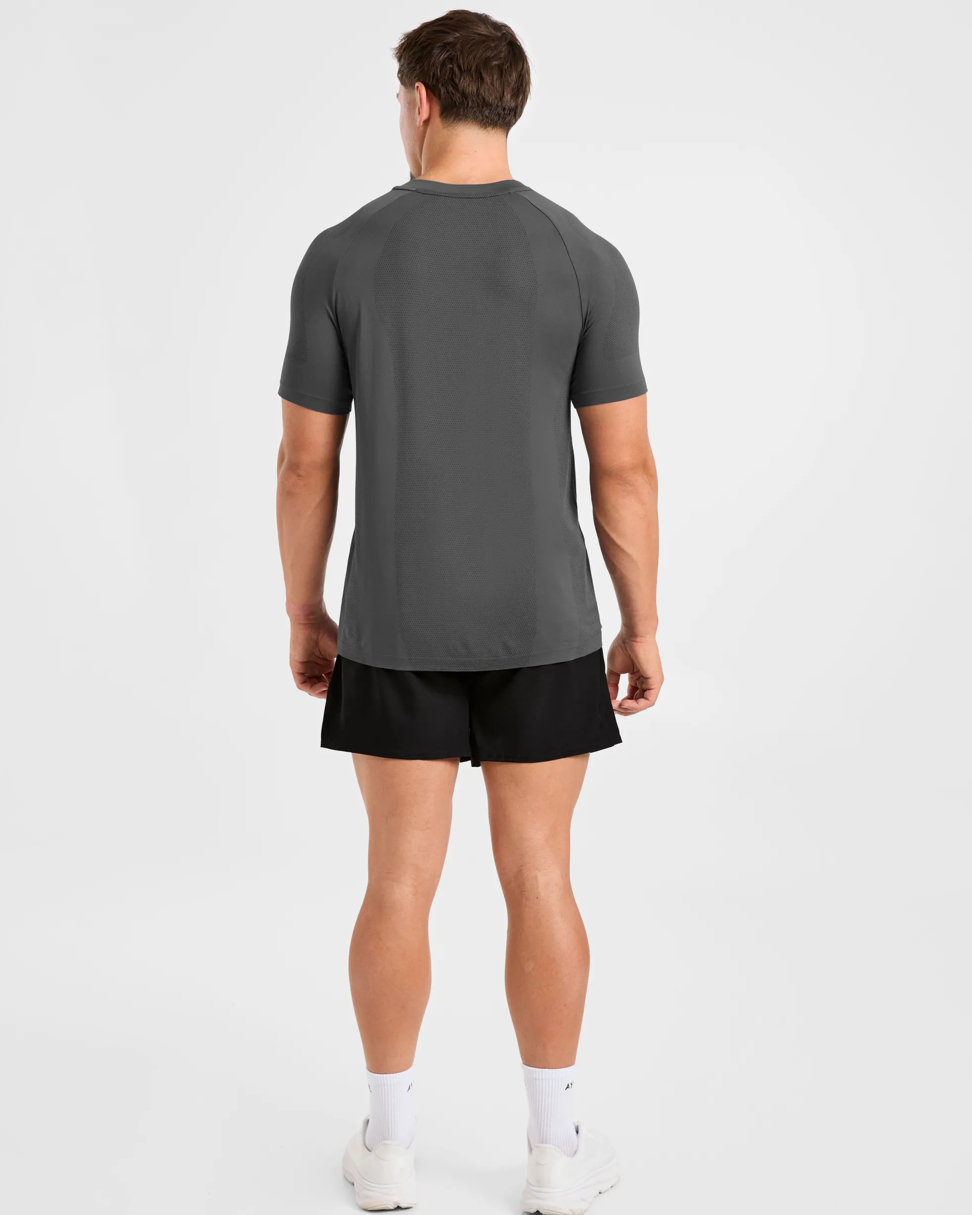 Attain Seamless T Shirt