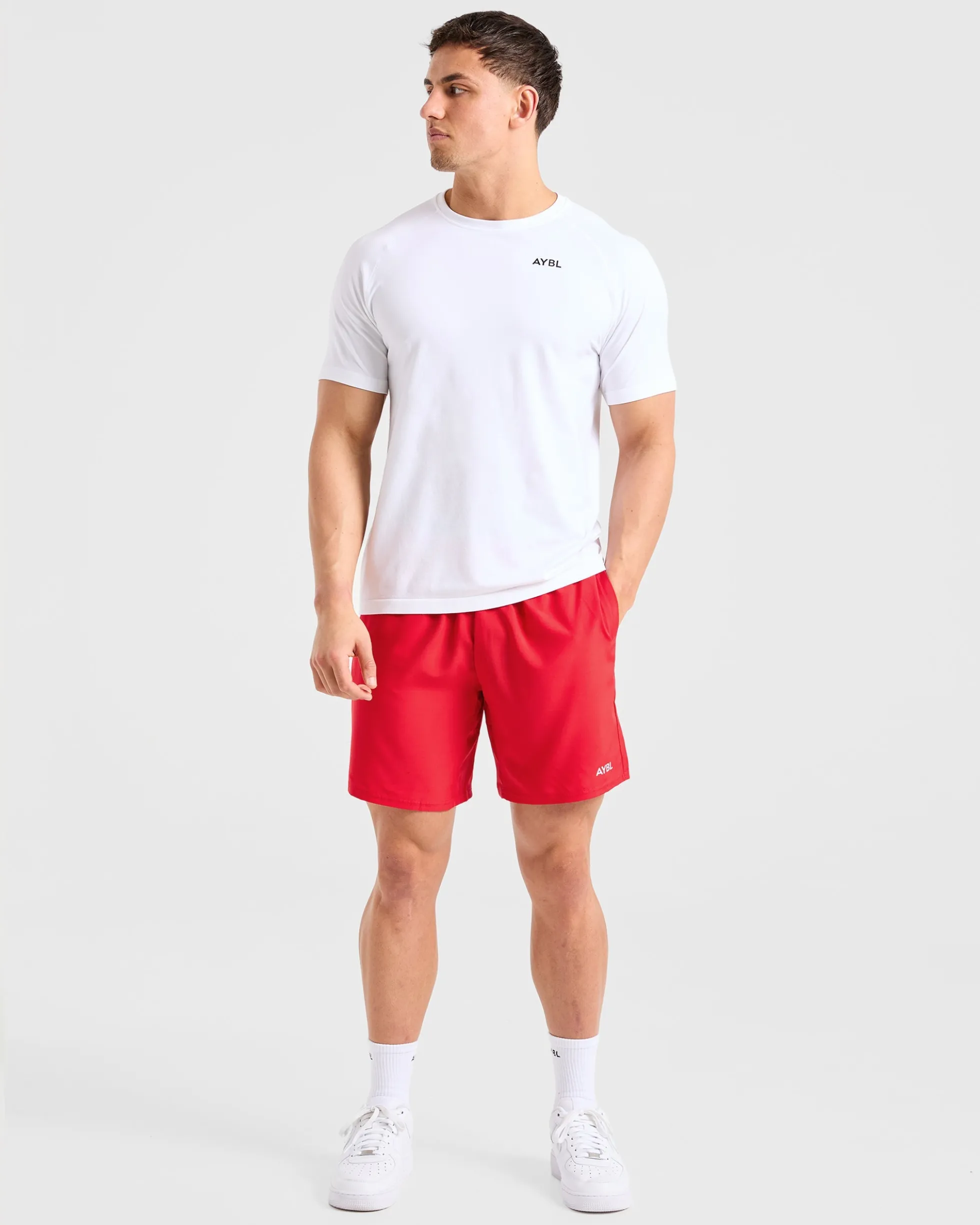 Core 7" Shorts