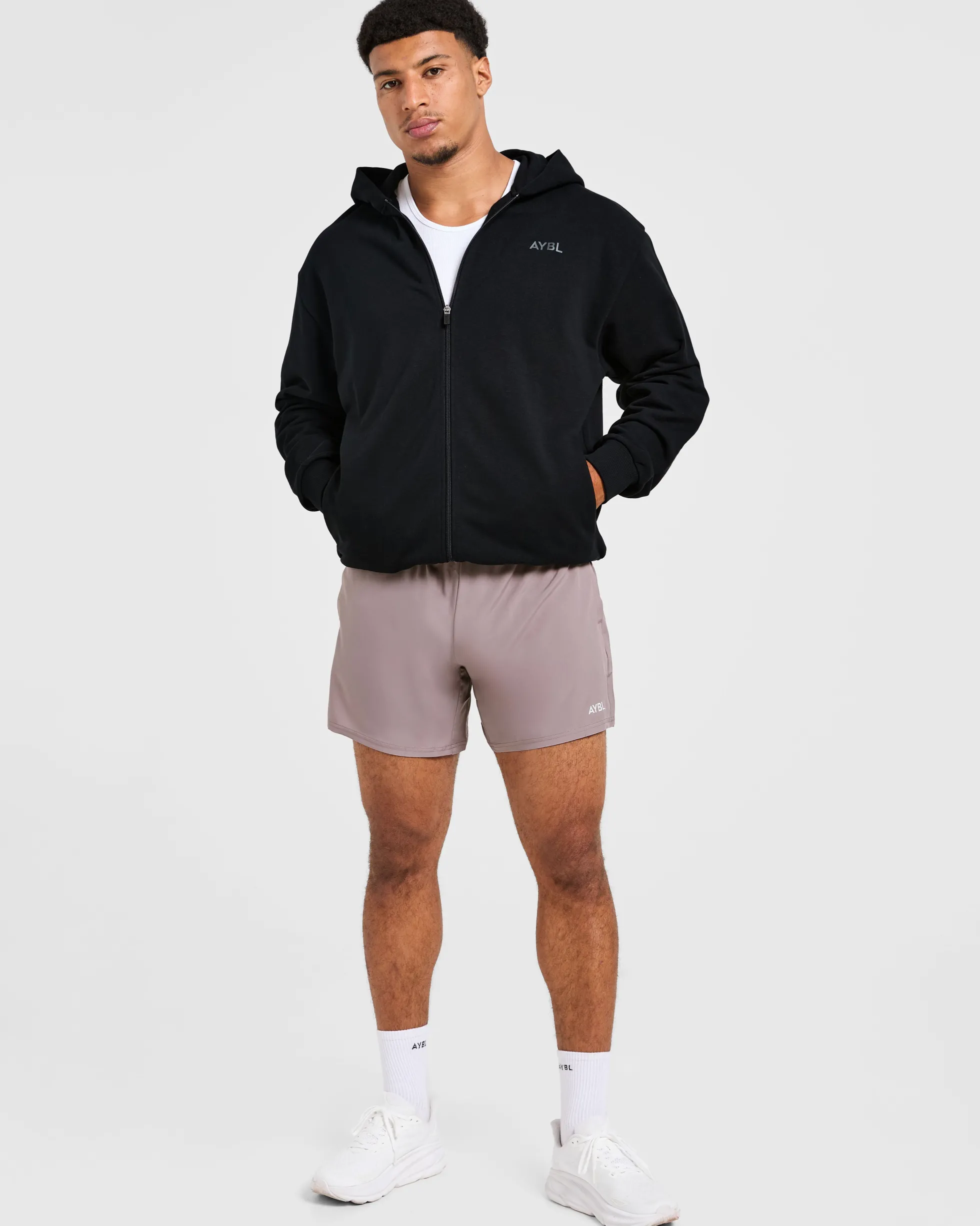 Core 5" Shorts