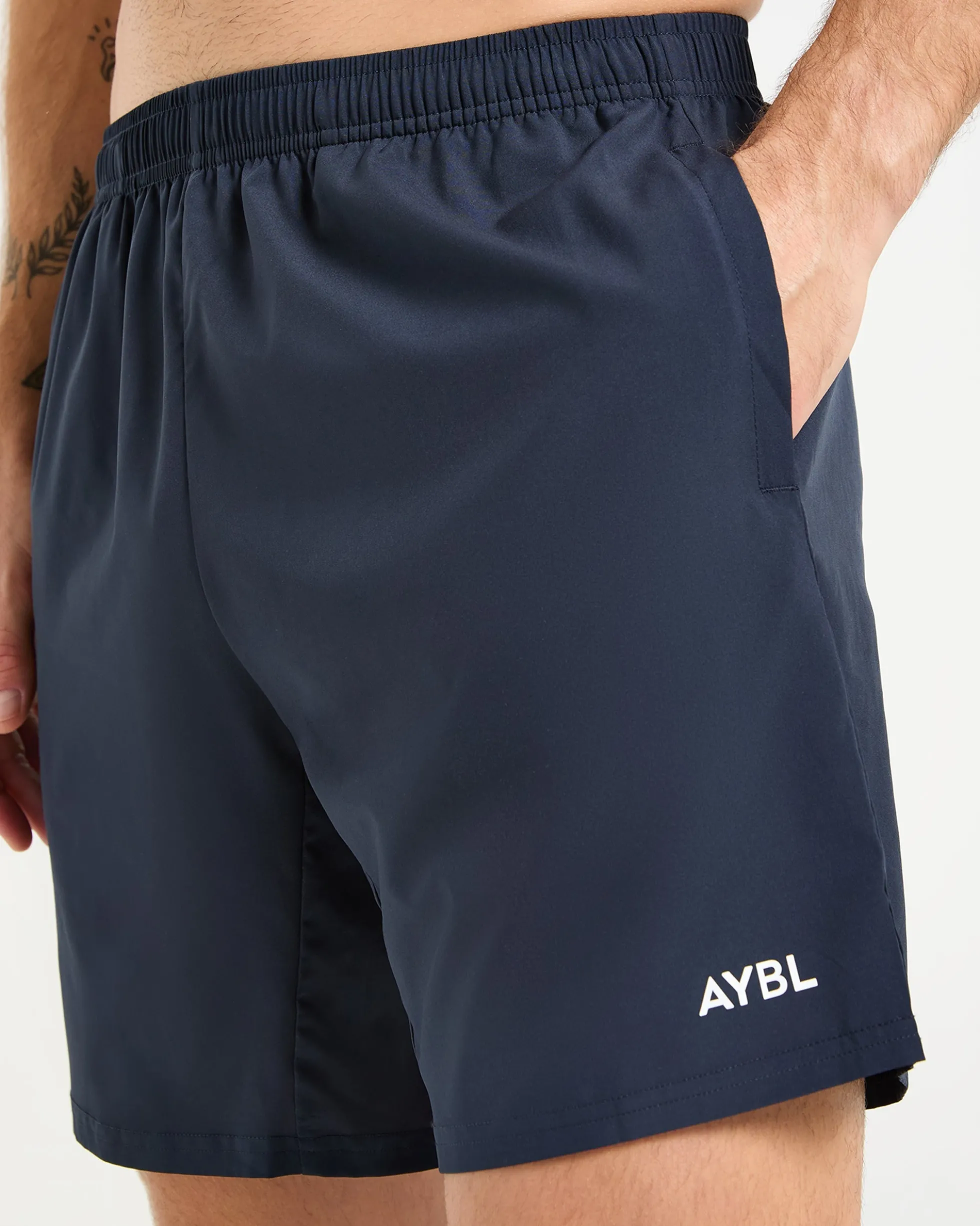 Core 7" Shorts