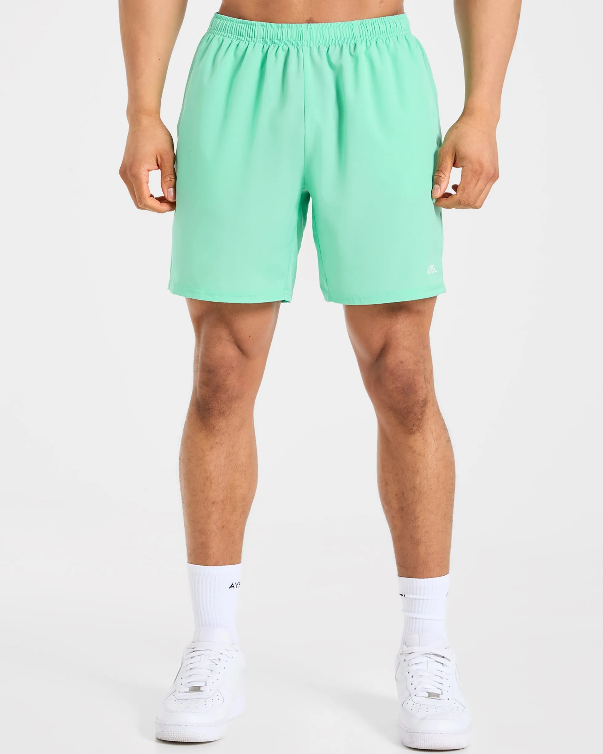Core 7" Shorts