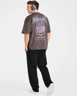 Doberman Strength Oversized T Shirt