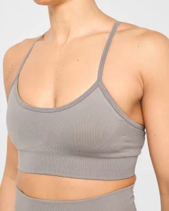 Empower Seamless Sports Bra