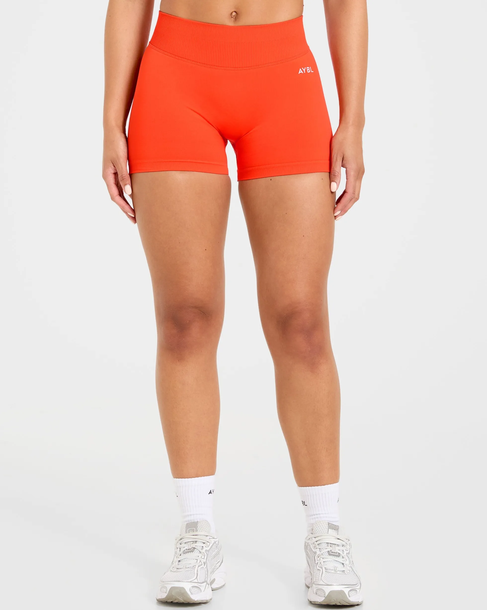 Enhance Seamless Shorts | 3.5"