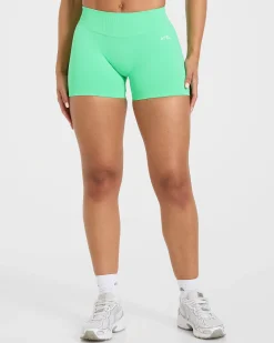 Enhance Seamless Shorts | 3.5