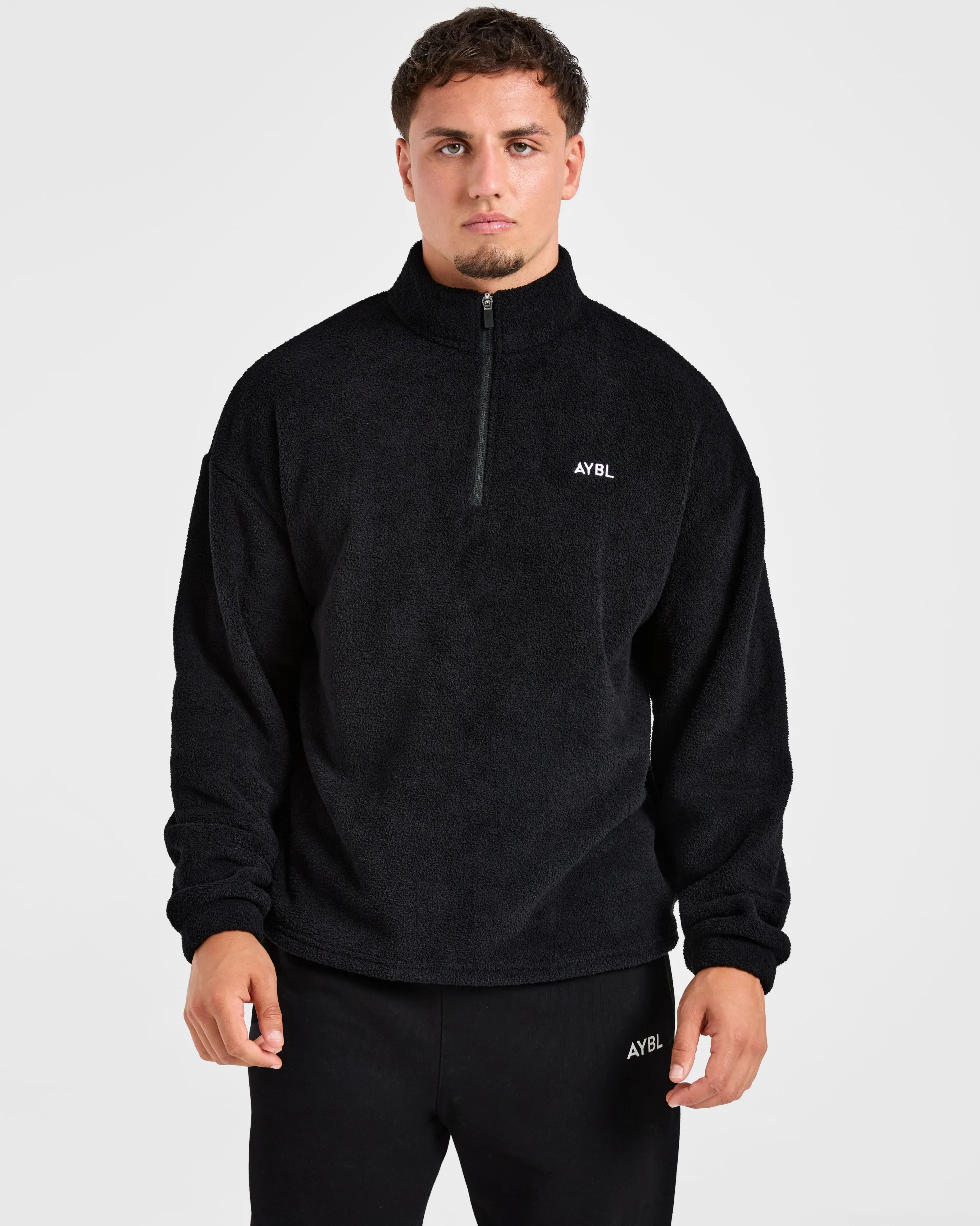 Essential 1/4 Zip Fleece