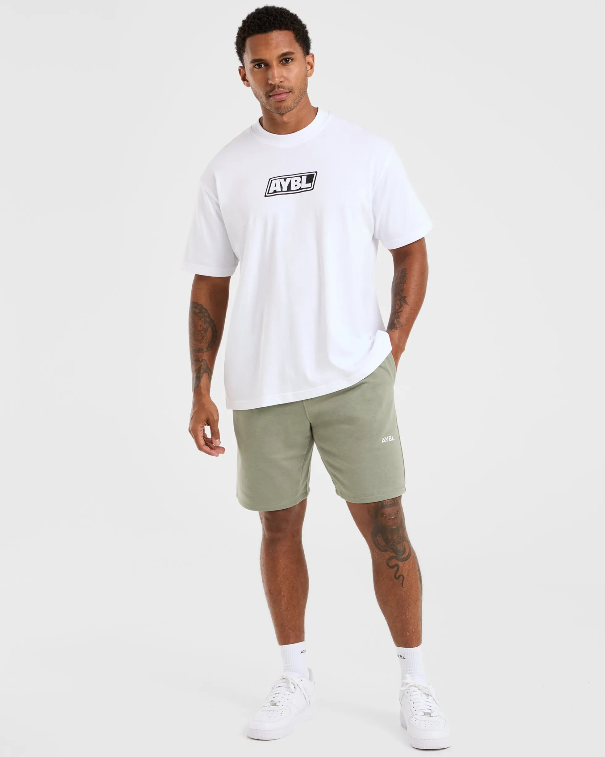 Essential Lightweight 7" Shorts