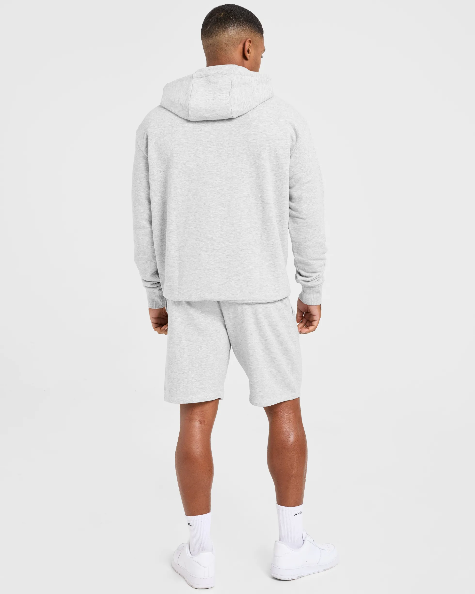 Essential Lightweight 7" Shorts