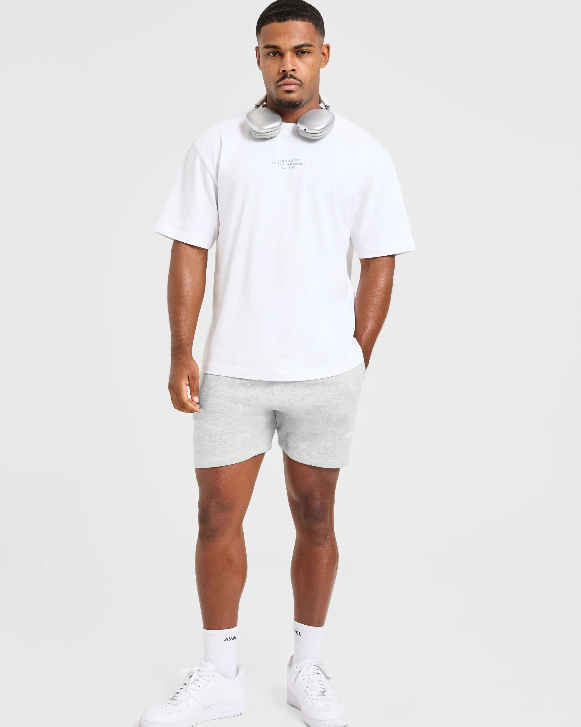 Essential Lightweight 5" Shorts