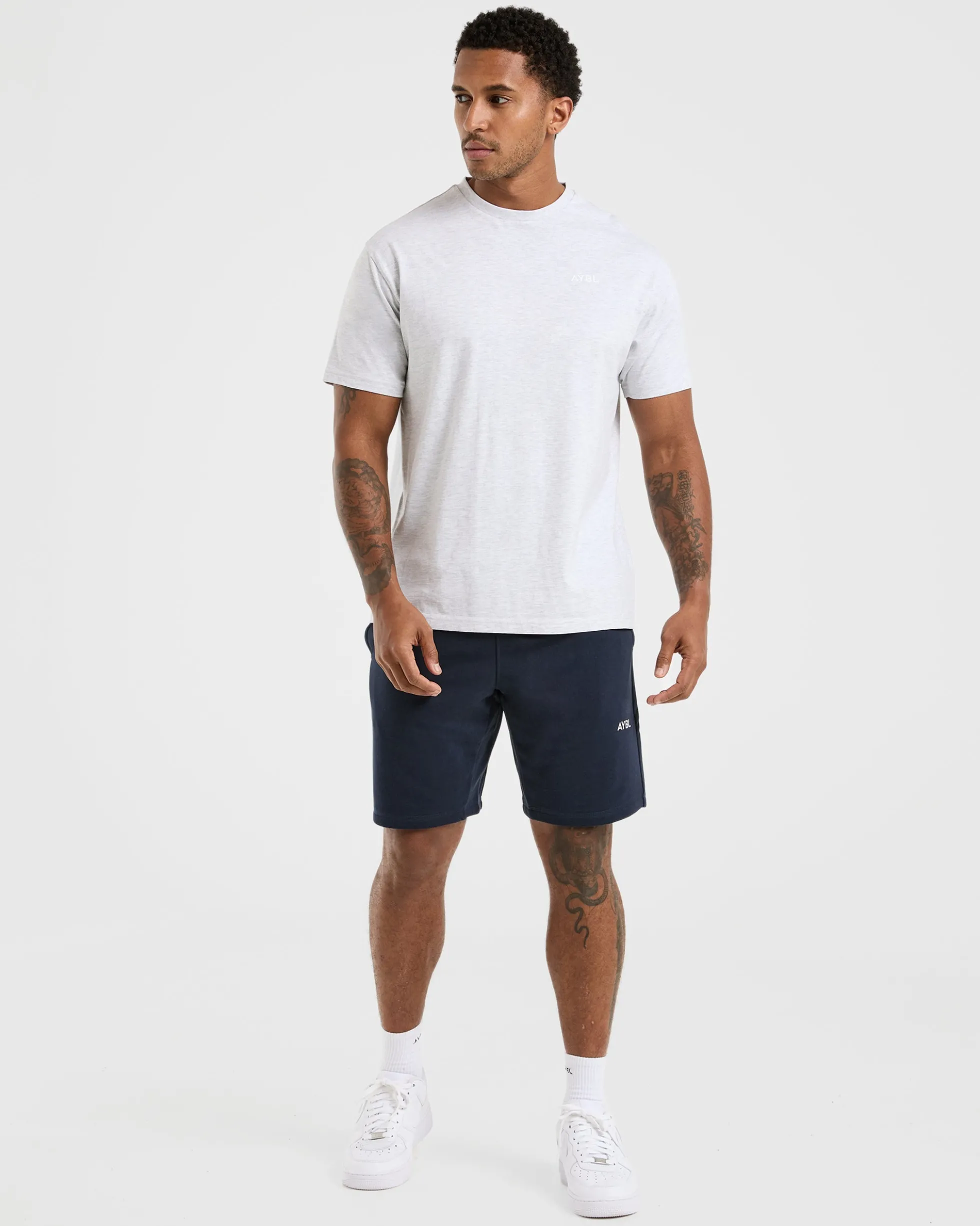 Essential Lightweight 7" Shorts