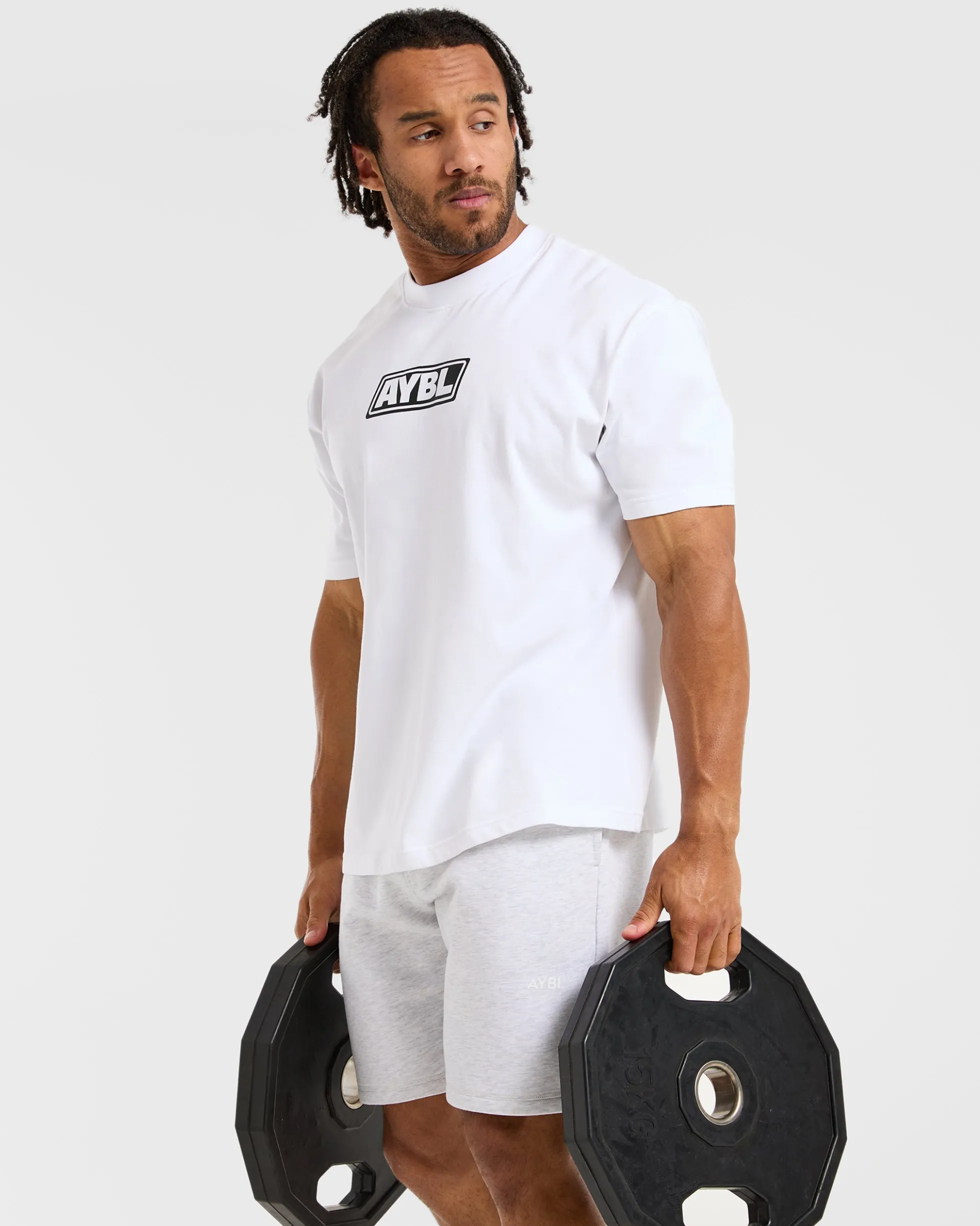 Essential Lightweight 7" Shorts