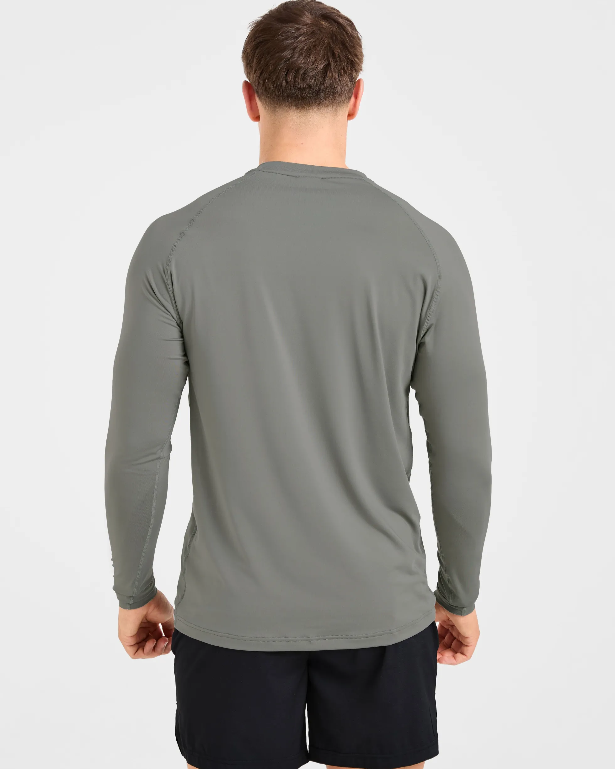 Essential Long Sleeve T Shirt