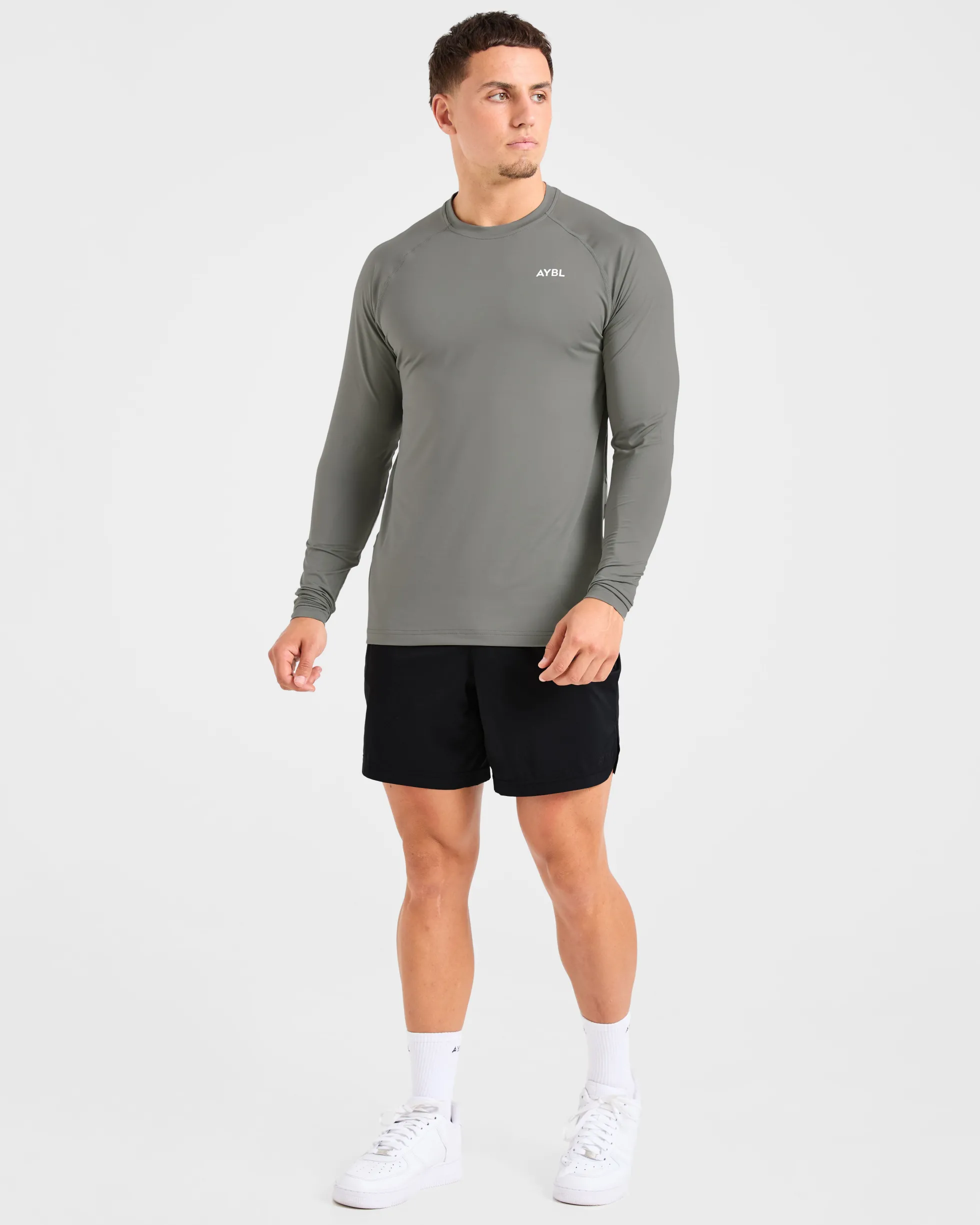 Essential Long Sleeve T Shirt