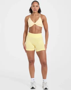 Essential Twist Crossback Sports Bra