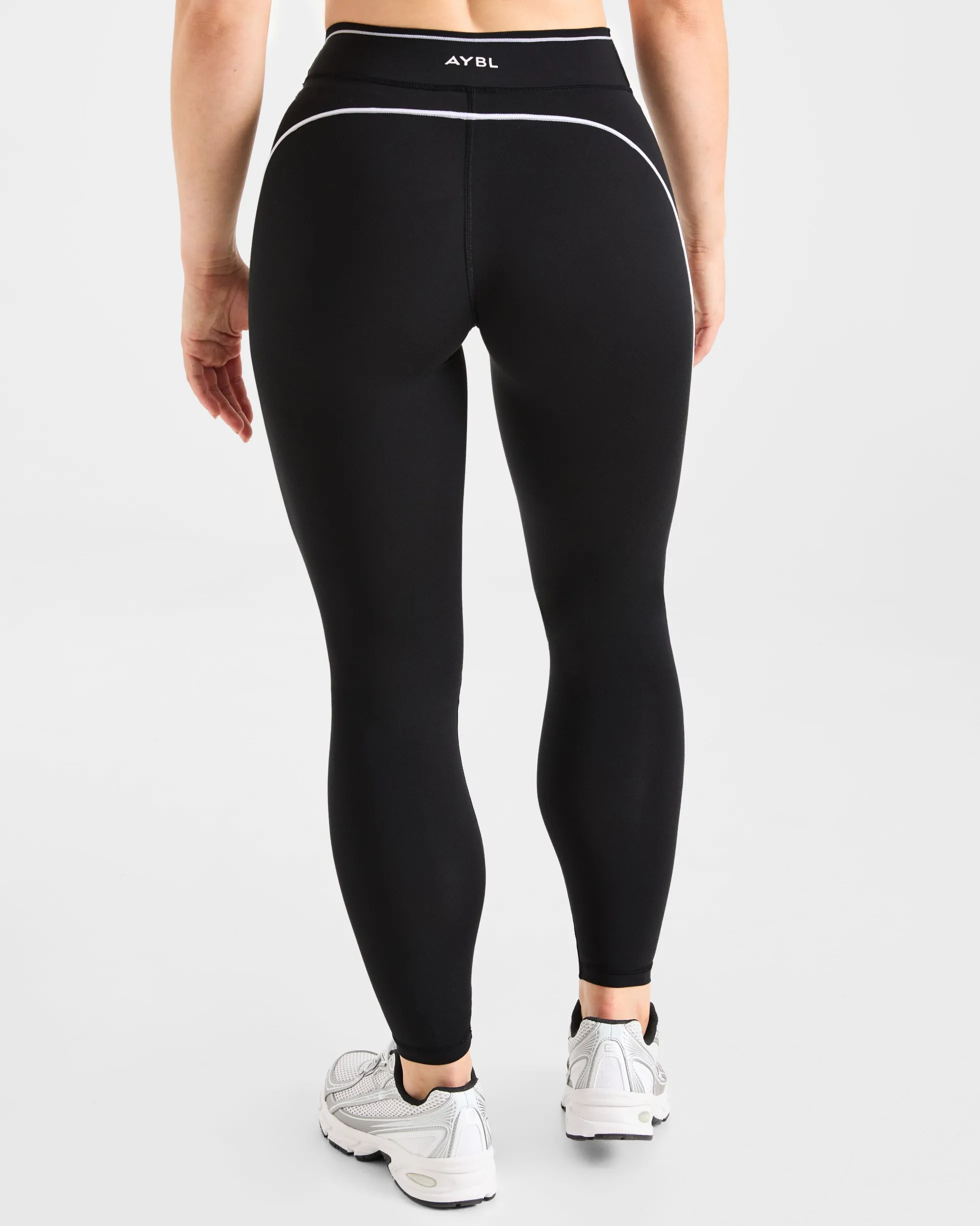 Form Leggings