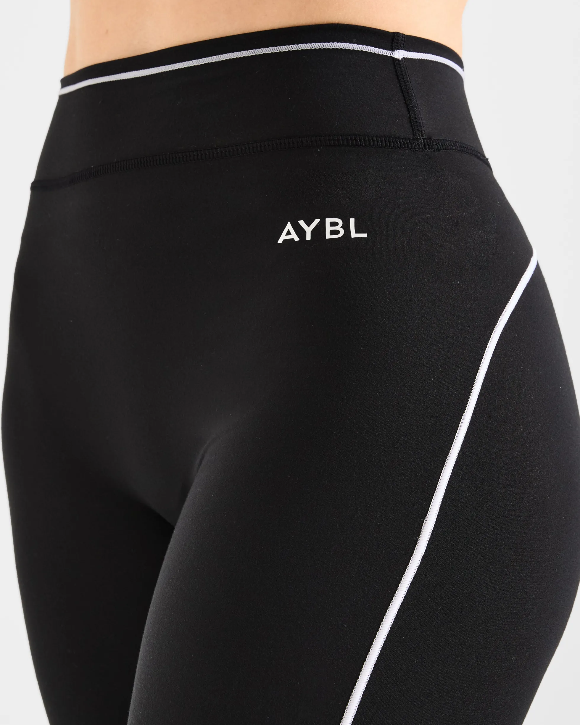 Form Leggings