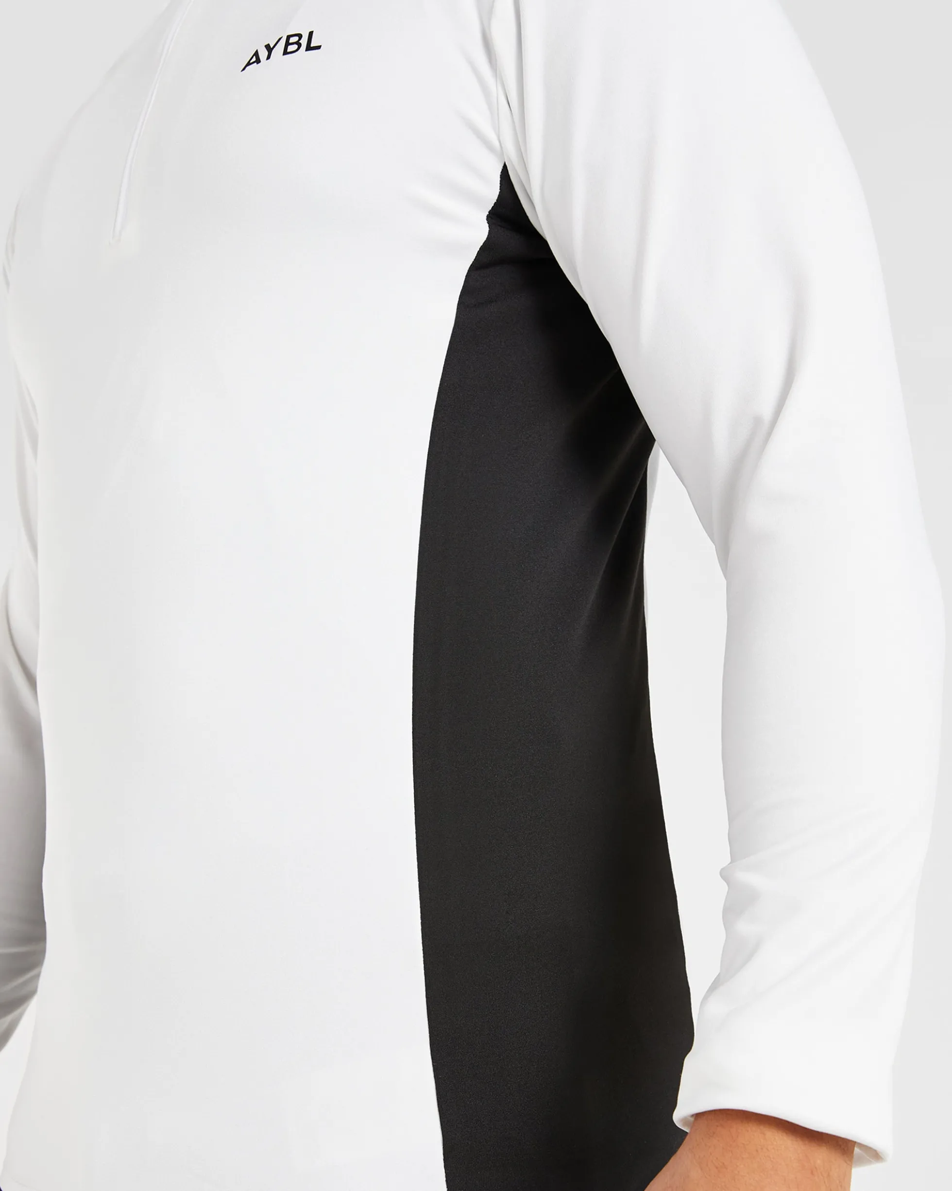Performance 1/4 Zip Pullover