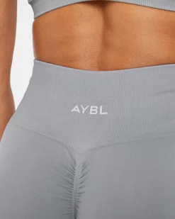 Power Seamless Shorts