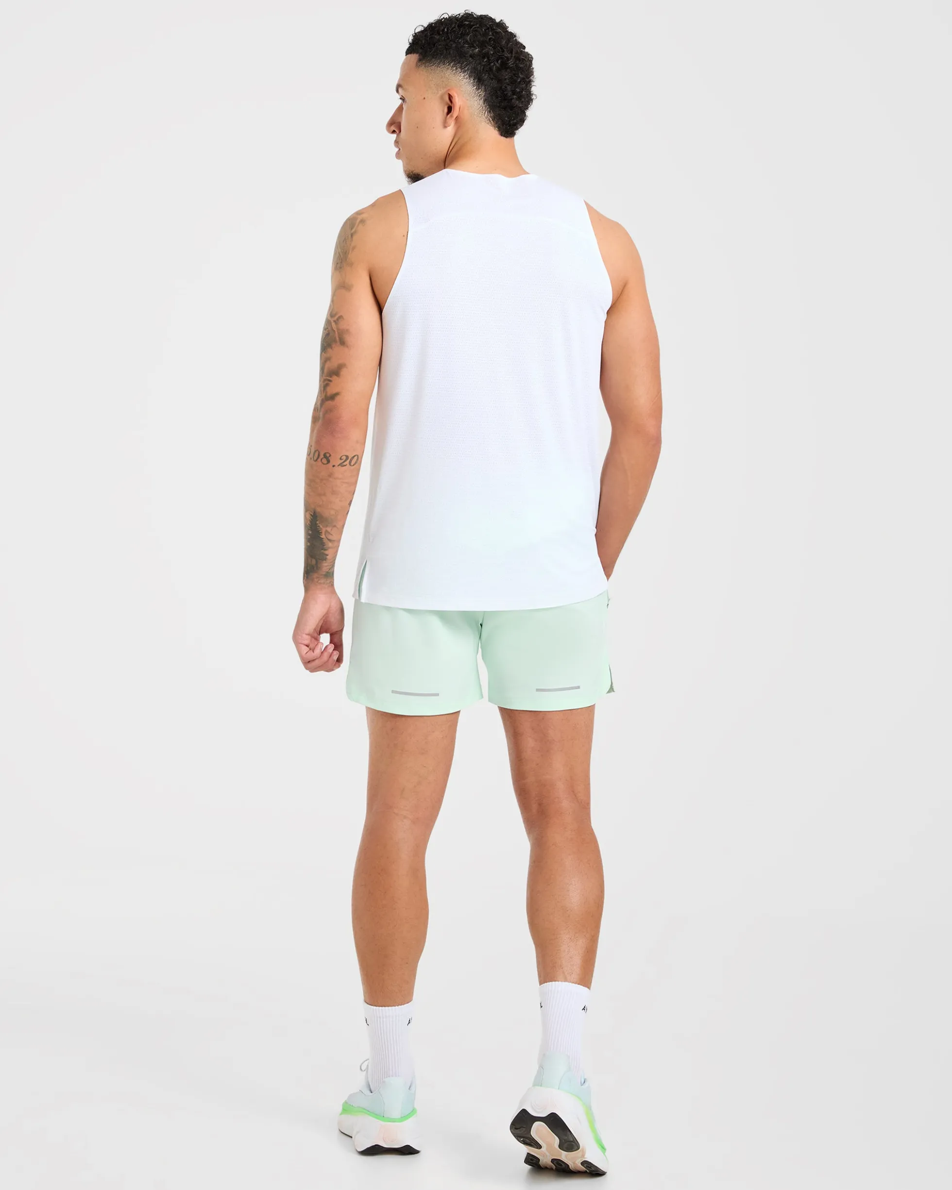 Run 5" Shorts