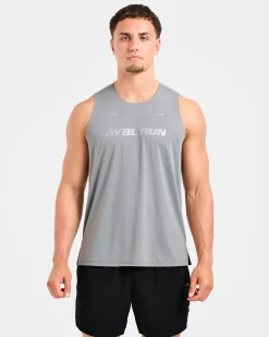 Run Loose Tank