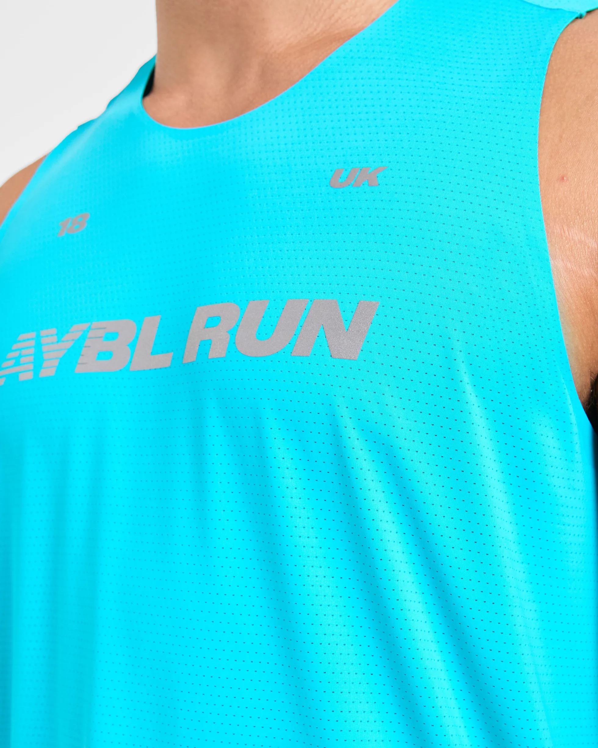 Run Loose Tank