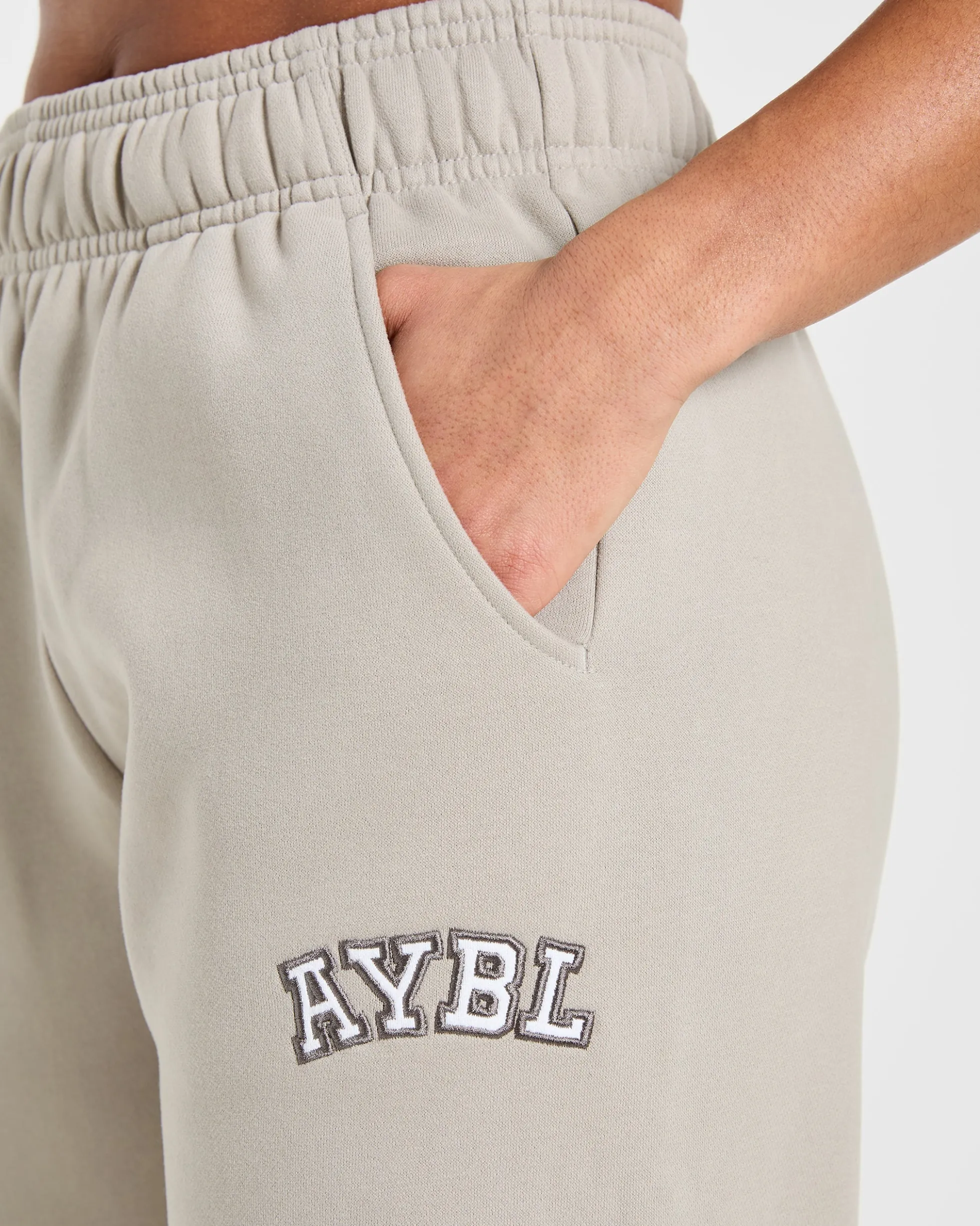 Varsity 2.0 Oversized Straight Leg Joggers
